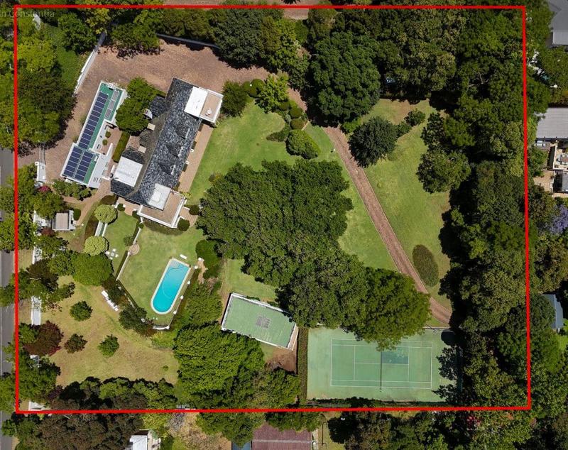 6 Bedroom Property for Sale in Constantia Upper Western Cape